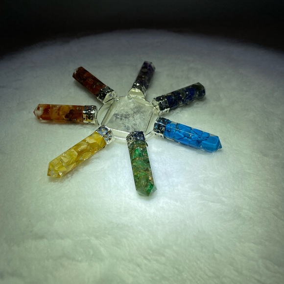 7 Chakra Orgone Energy Generator - Picture 3 of 14